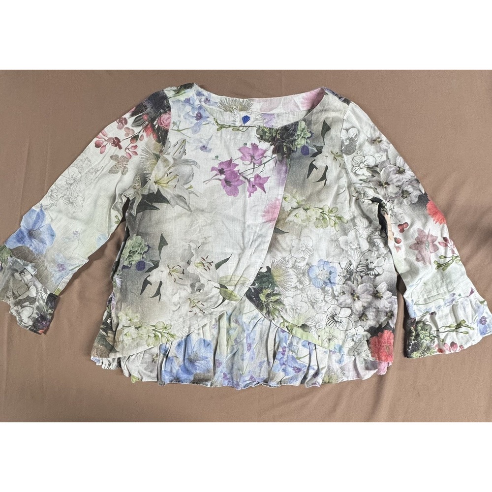 Yuvita Three-Quarter Sleeve Top Women's Size L 100% Linen Flower print